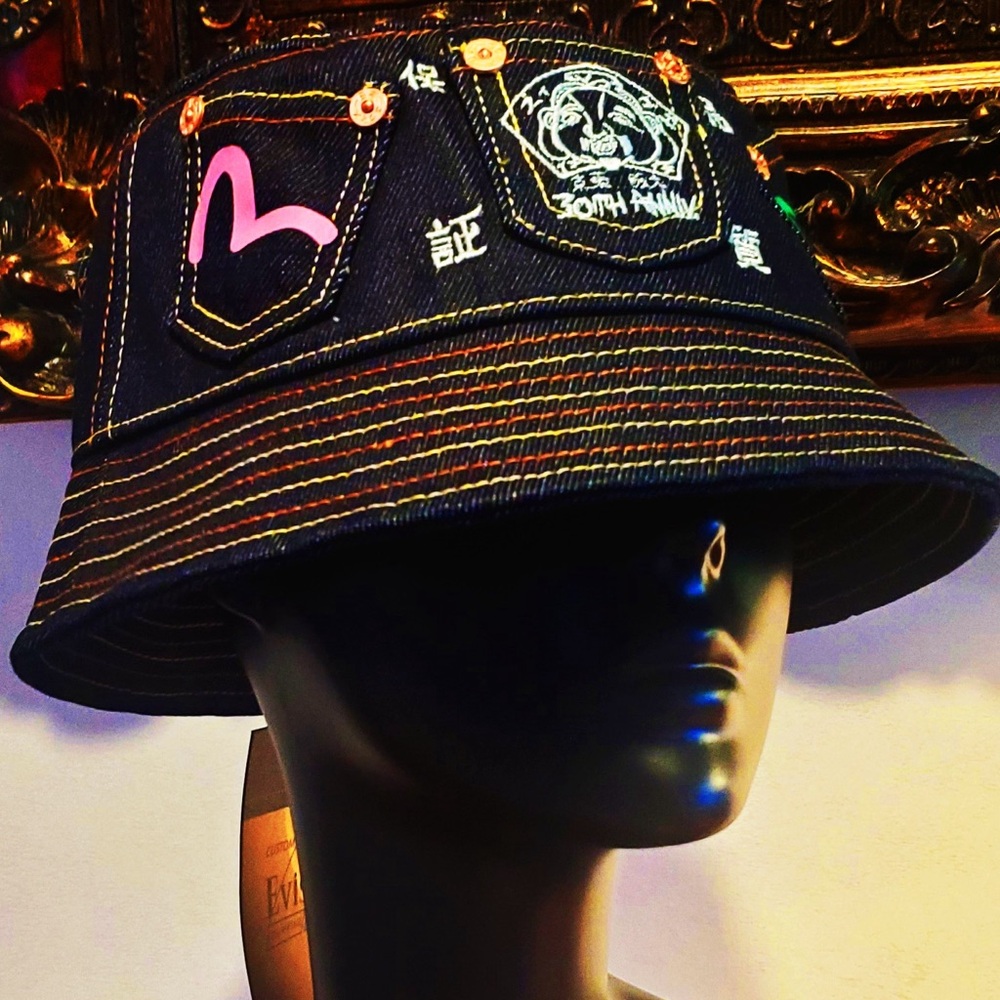 Evisu Multi-color Seagull Print Multi-Pockets Denim Bucket Hat NWT w Bag - Picture 2 of 9